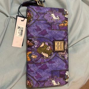 Disney Dooney and Bourke 25 th anniversary wallet brand new with tags and card